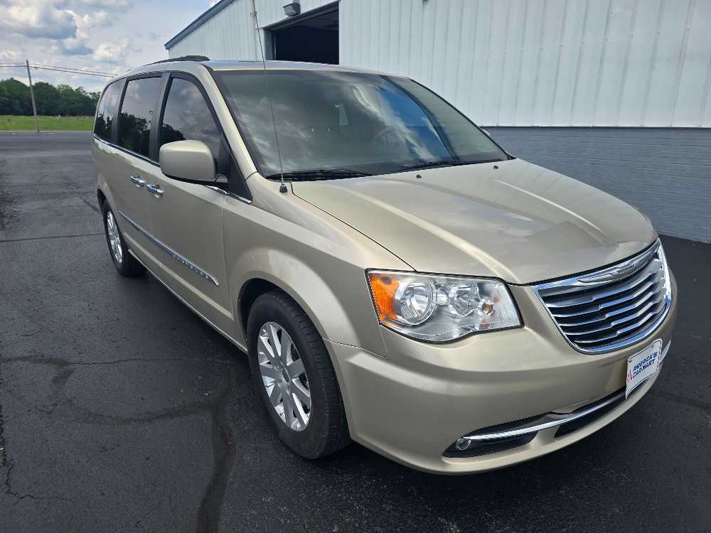CHRYSLER TOWN & COUNTRY TOURI