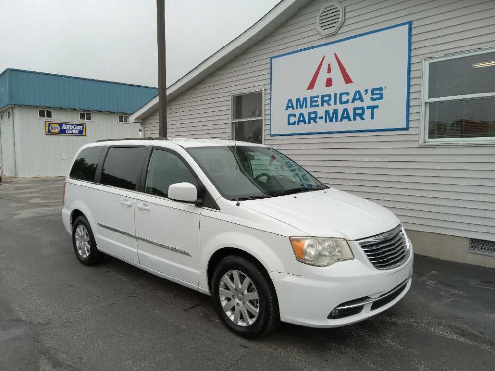CHRYSLER TOWN & COUNTRY TOURI