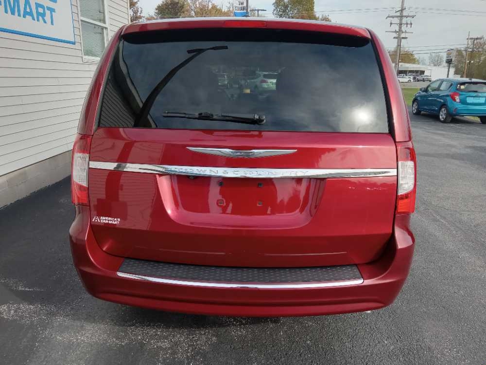 CHRYSLER TOWN & COUNTRY TOURI