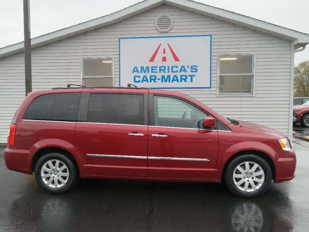 CHRYSLER TOWN & COUNTRY TOURI