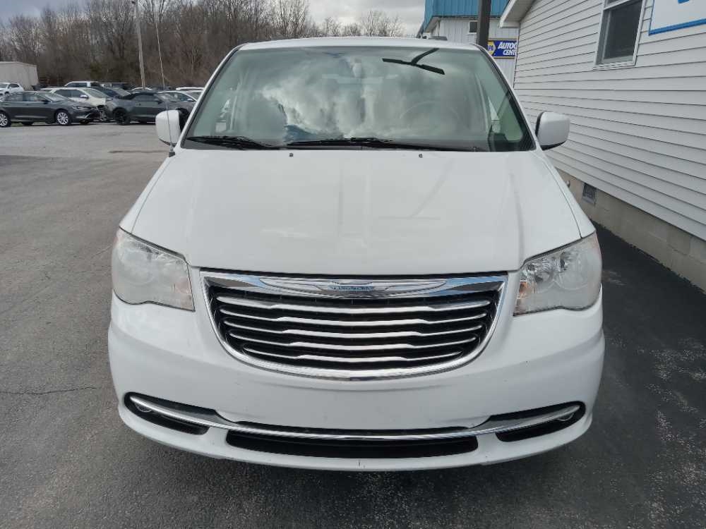 CHRYSLER TOWN & COUNTRY TOURI