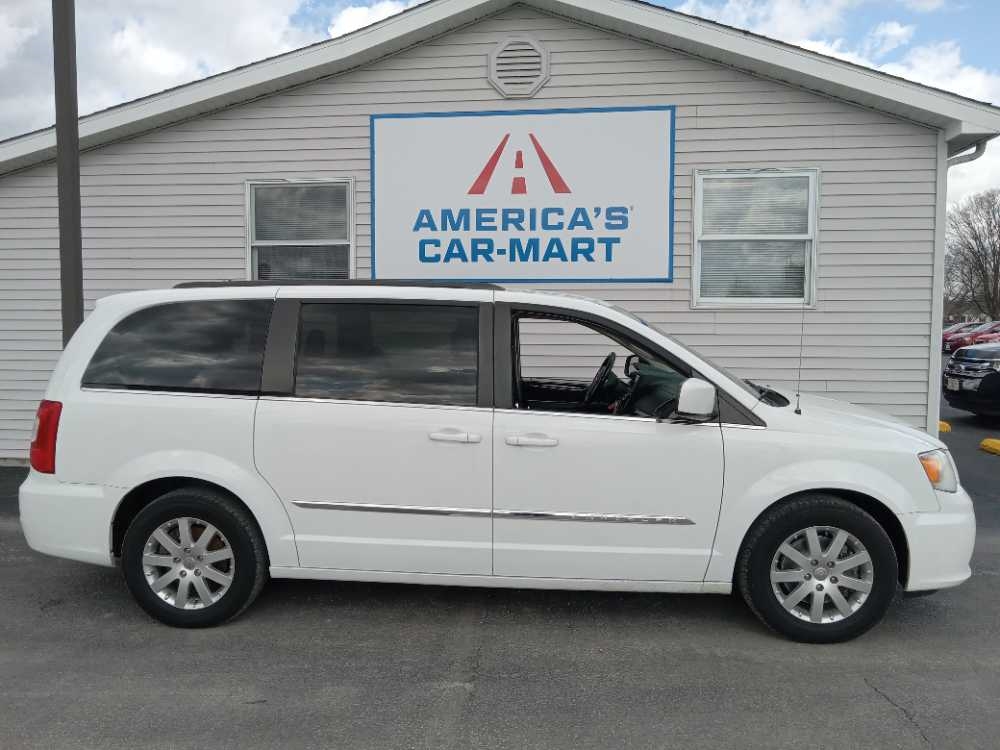 CHRYSLER TOWN & COUNTRY TOURI