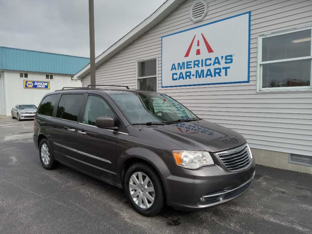 CHRYSLER TOWN & COUNTRY TOURI