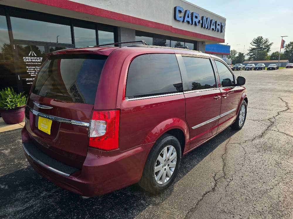 CHRYSLER TOWN & COUNTRY TOURI