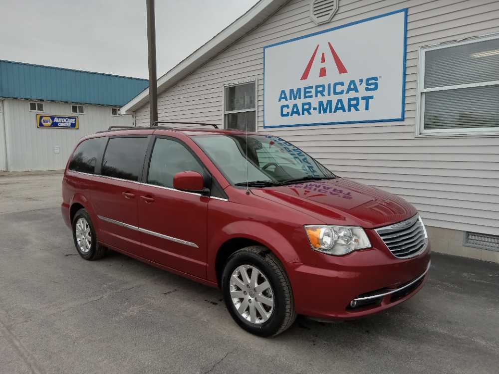 CHRYSLER TOWN & COUNTRY TOURI