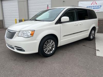 2013 Chrysler Town & Country
