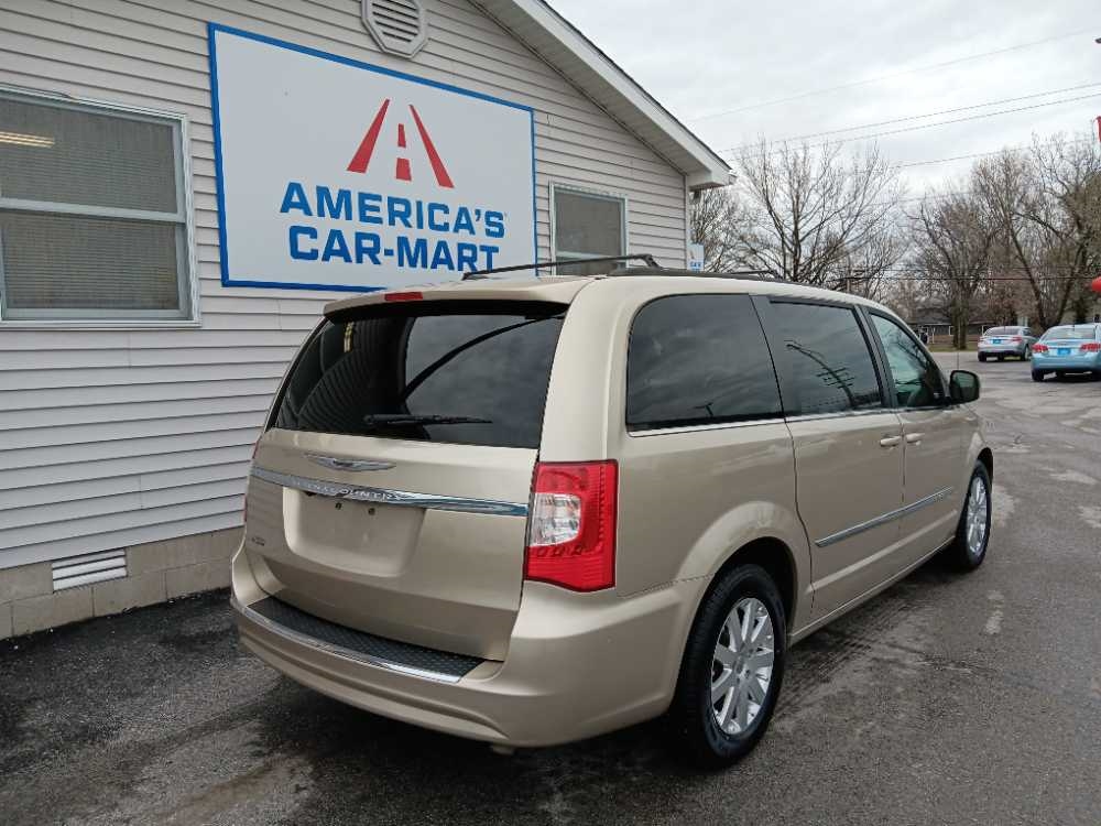 CHRYSLER TOWN & COUNTRY TOURI