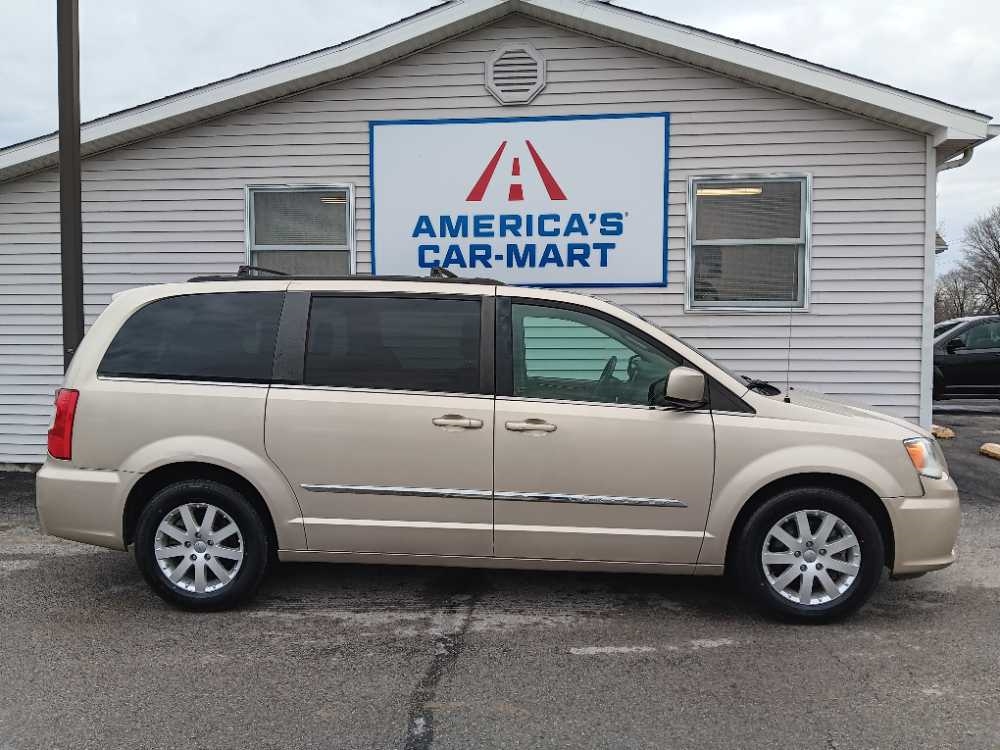 CHRYSLER TOWN & COUNTRY TOURI