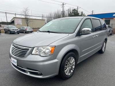 2015 Chrysler Town & Country