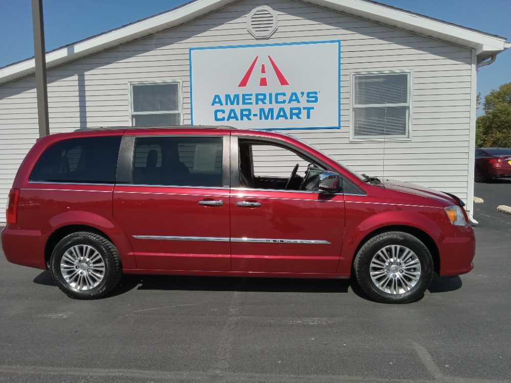 CHRYSLER TOWN & COUNTRY TOURI