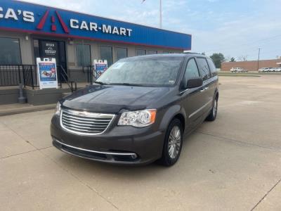 2016 Chrysler Town & Country