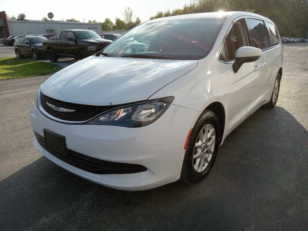 2019 CHRYSLER PACIFICA LX
