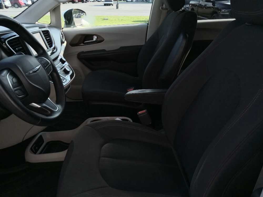 CHRYSLER PACIFICA LX
