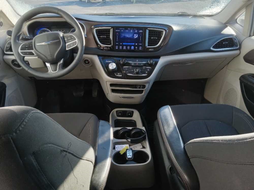 CHRYSLER PACIFICA TOURING