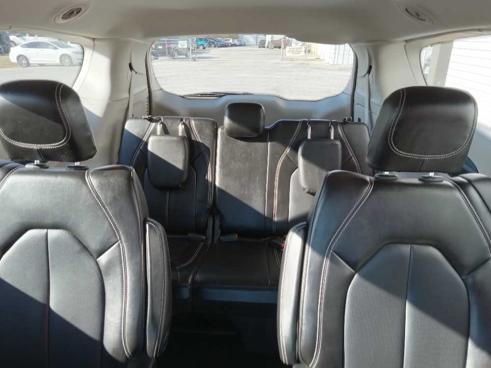 CHRYSLER VOYAGER LXI