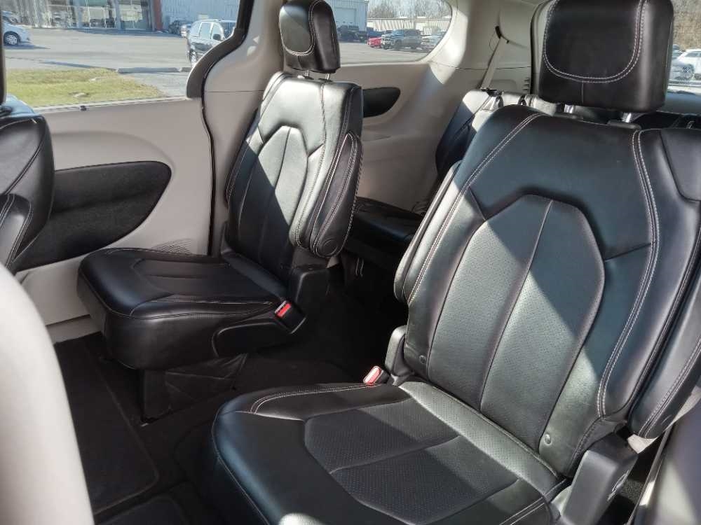 CHRYSLER VOYAGER LXI