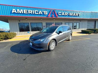 2020 Chrysler Voyager