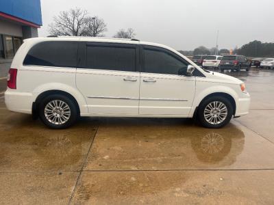 2012 Chrysler Town & Country