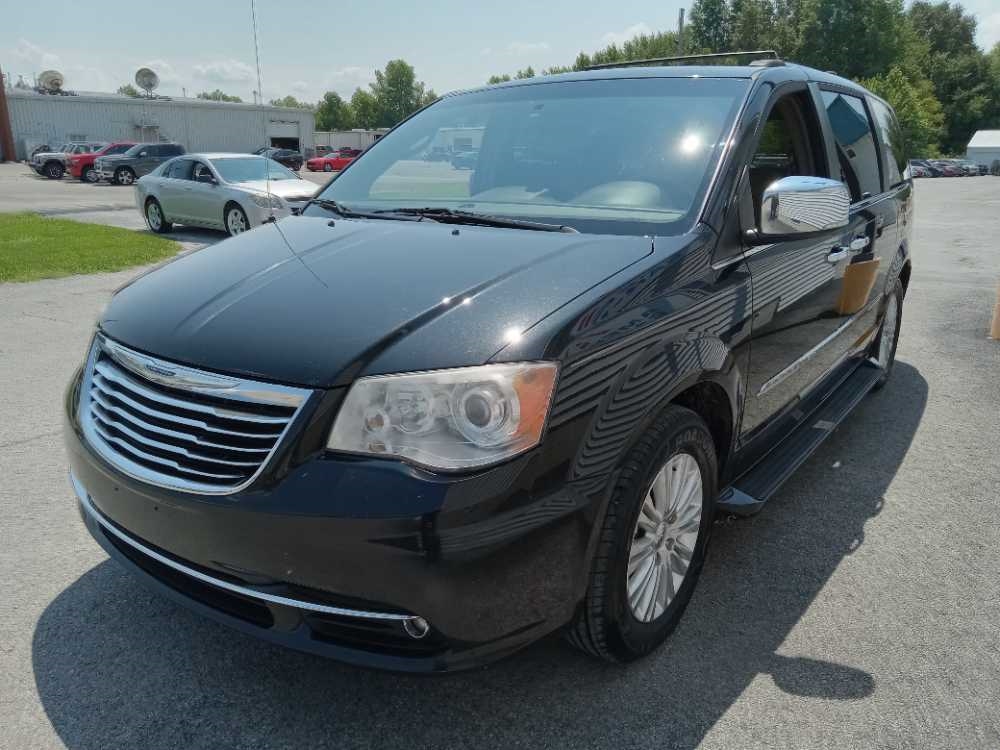 2014 CHRYSLER TOWN & COUNTRY LIMIT
