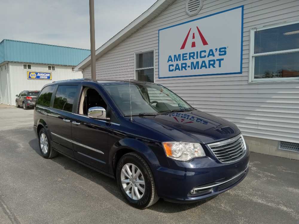 CHRYSLER TOWN & COUNTRY LIMIT