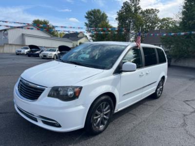 2015 Chrysler Town & Country