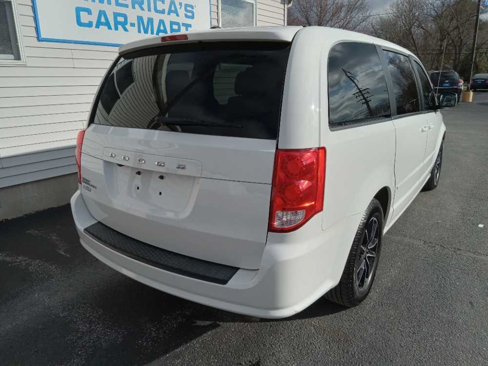 DODGE GRAND CARAVAN SE