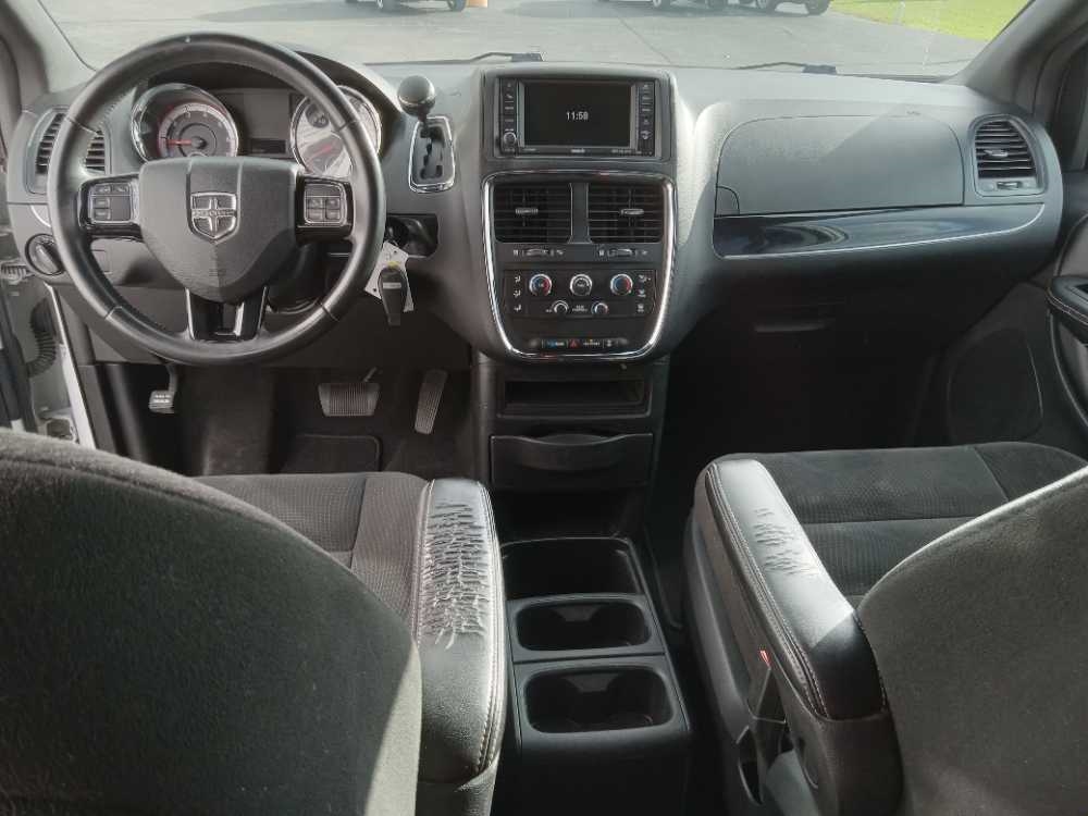 DODGE GRAND CARAVAN SE