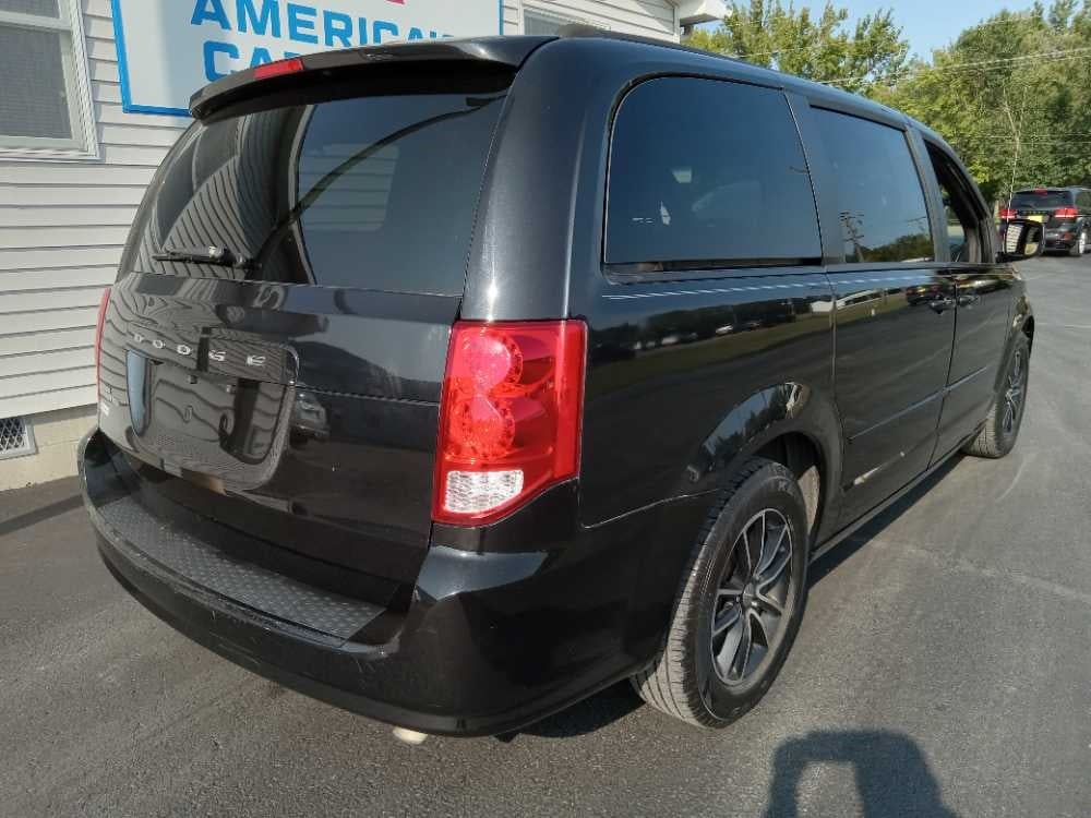 DODGE GRAND CARAVAN SE