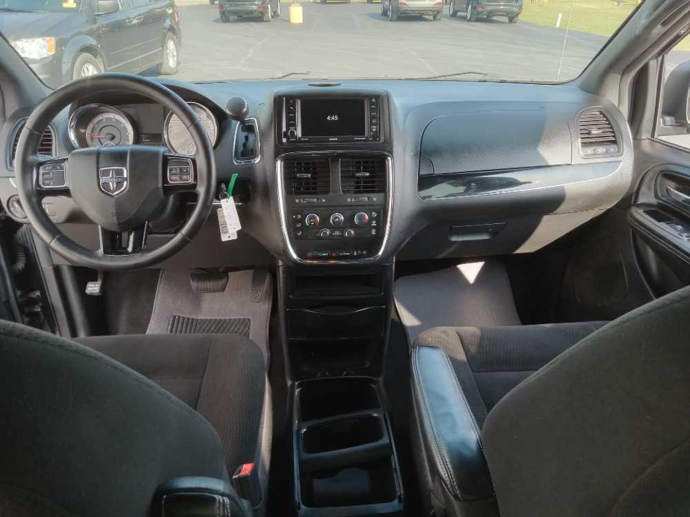 DODGE GRAND CARAVAN SE