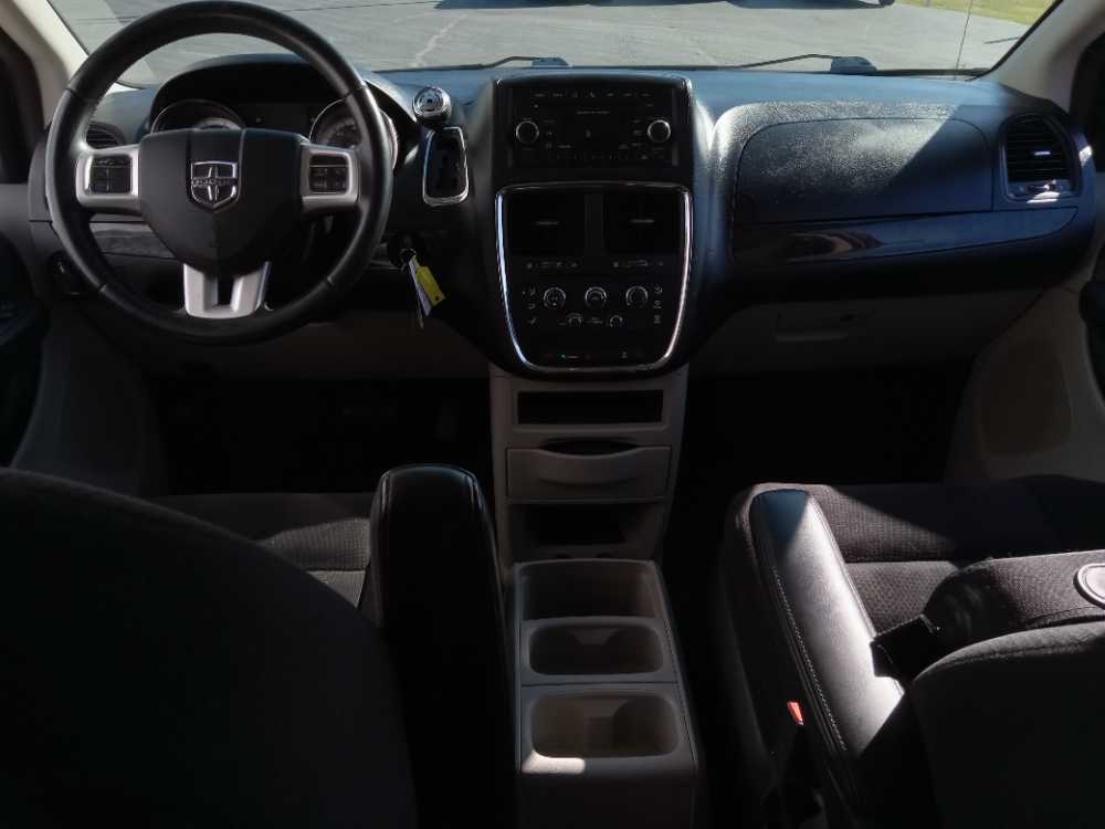 DODGE GRAND CARAVAN SE