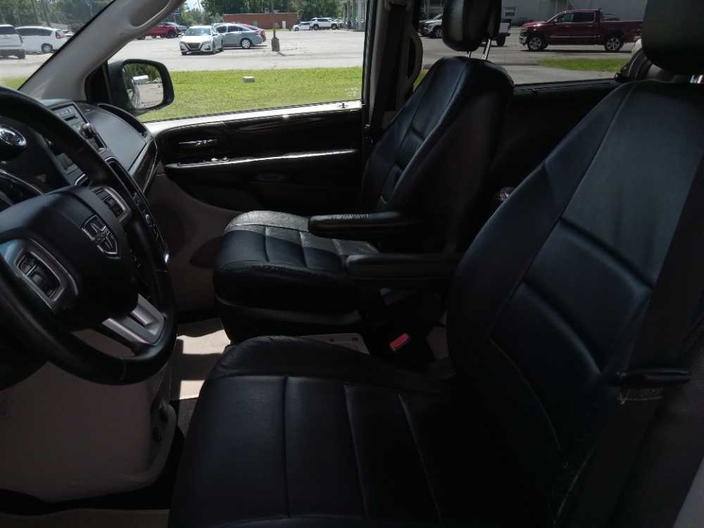 DODGE GRAND CARAVAN SE