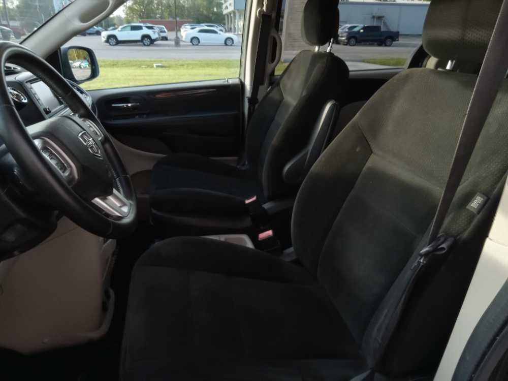 DODGE GRAND CARAVAN SE