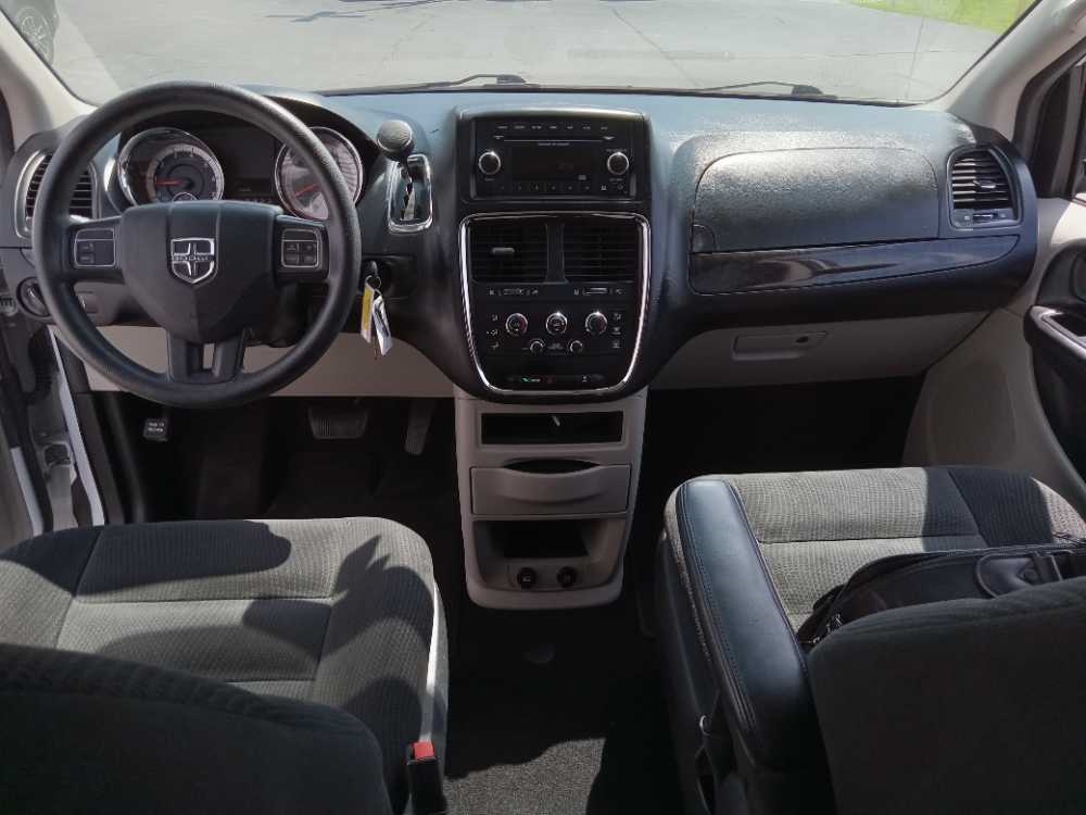 DODGE GRAND CARAVAN SE