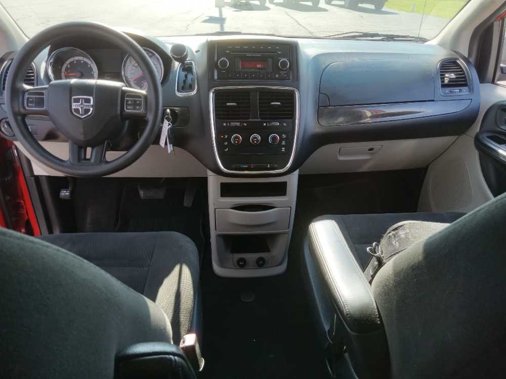 DODGE GRAND CARAVAN SE