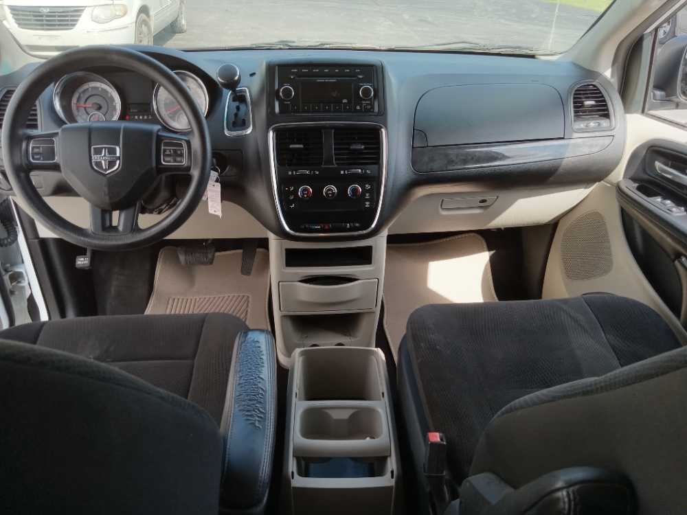 DODGE GRAND CARAVAN SE