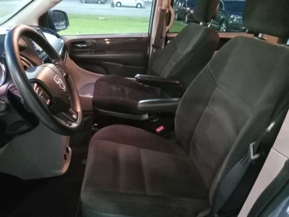 DODGE GRAND CARAVAN SE