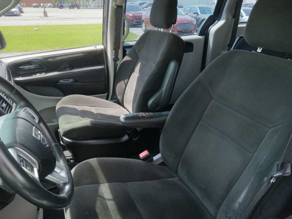 DODGE GRAND CARAVAN SE