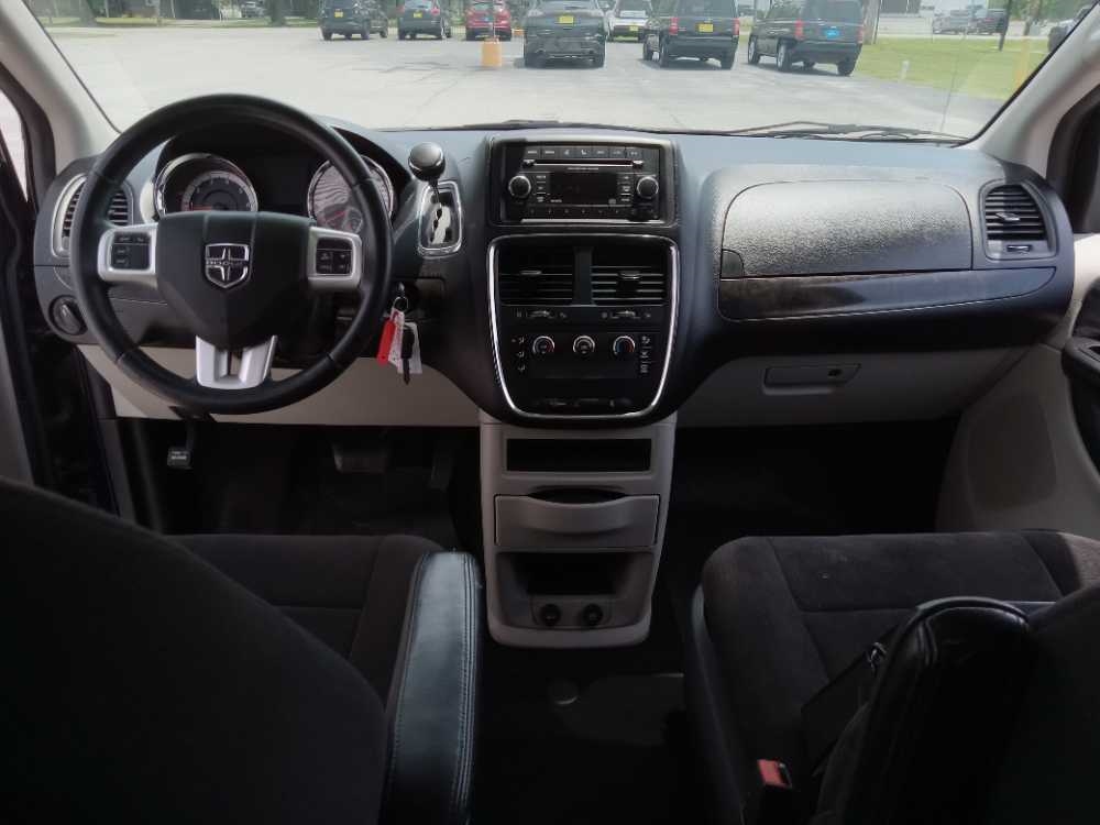 DODGE GRAND CARAVAN SE