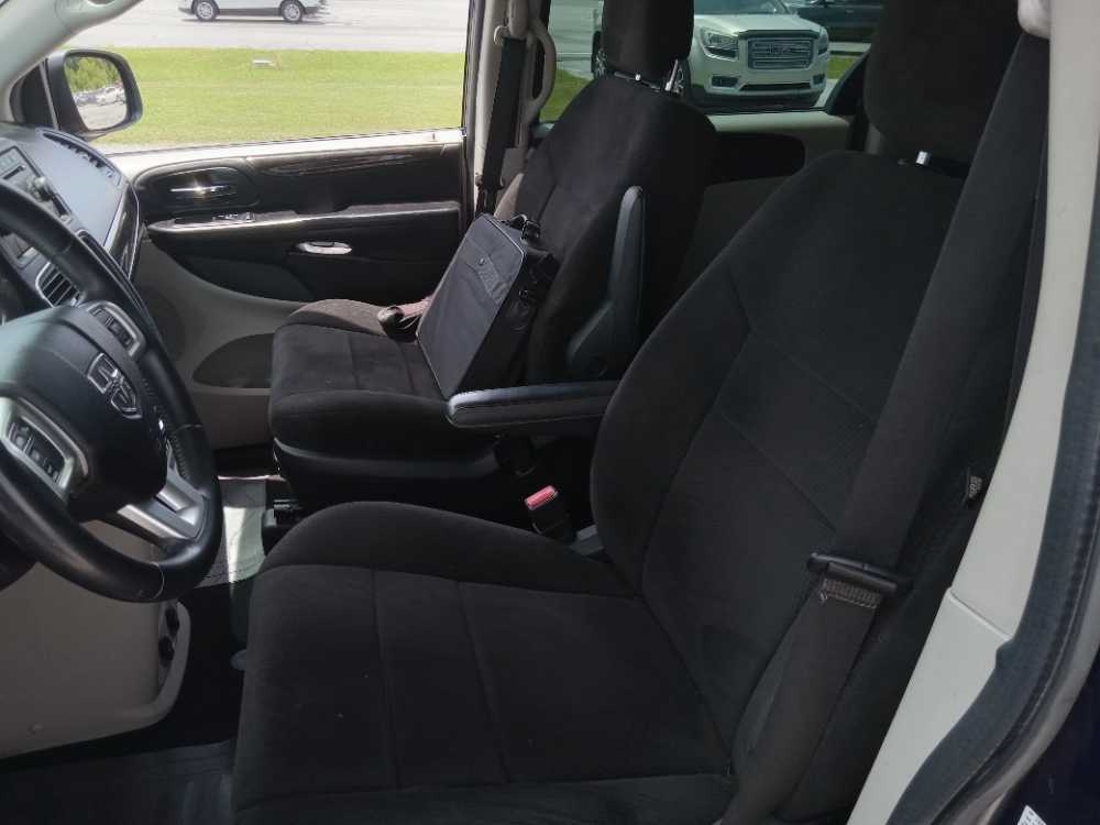 DODGE GRAND CARAVAN SE