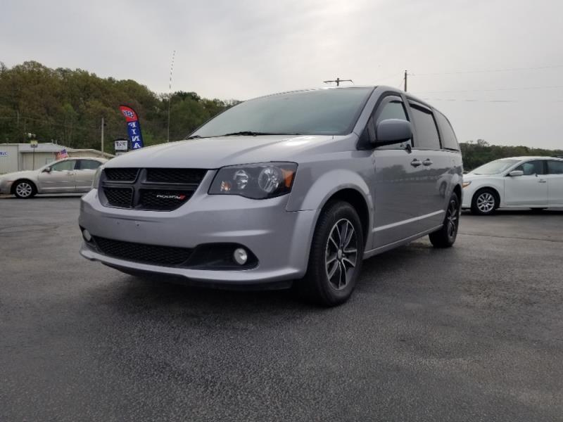 Dodge caravan 2018