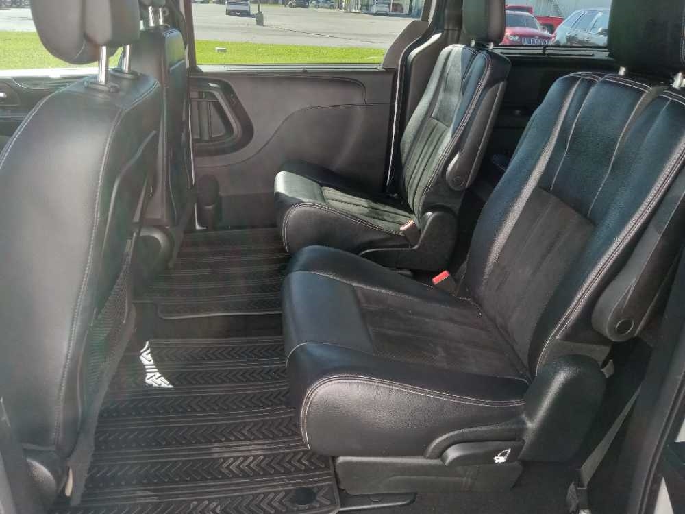 DODGE GRAND CARAVAN SXT