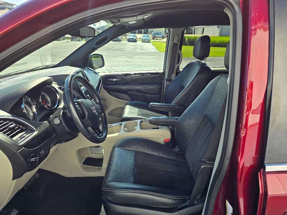 DODGE GRAND CARAVAN SXT