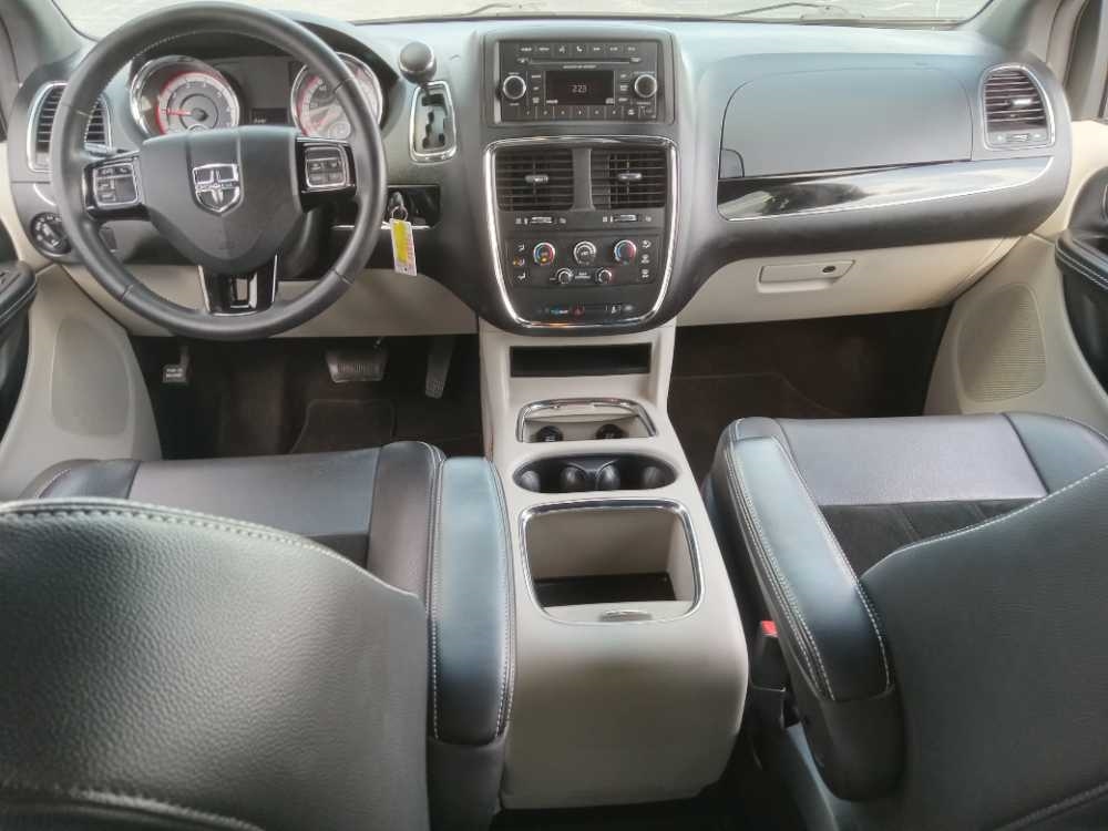 DODGE GRAND CARAVAN SXT