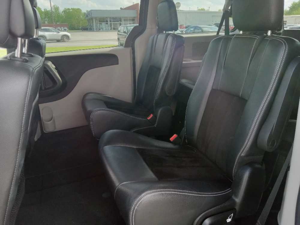 DODGE GRAND CARAVAN SXT