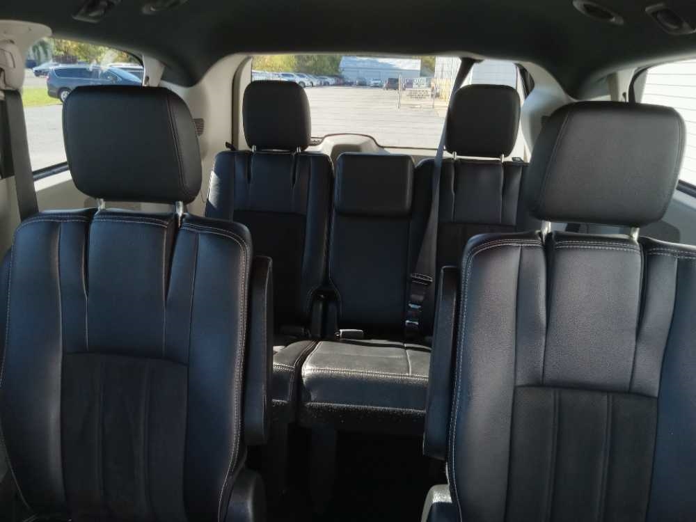 DODGE GRAND CARAVAN SXT