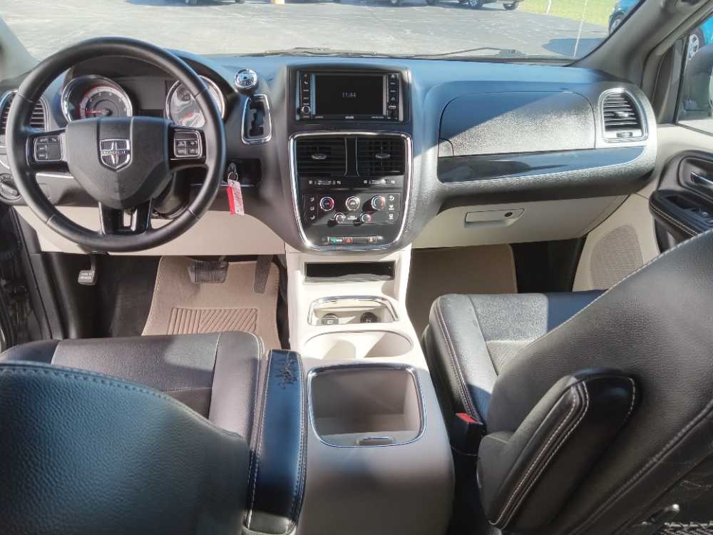 DODGE GRAND CARAVAN SXT