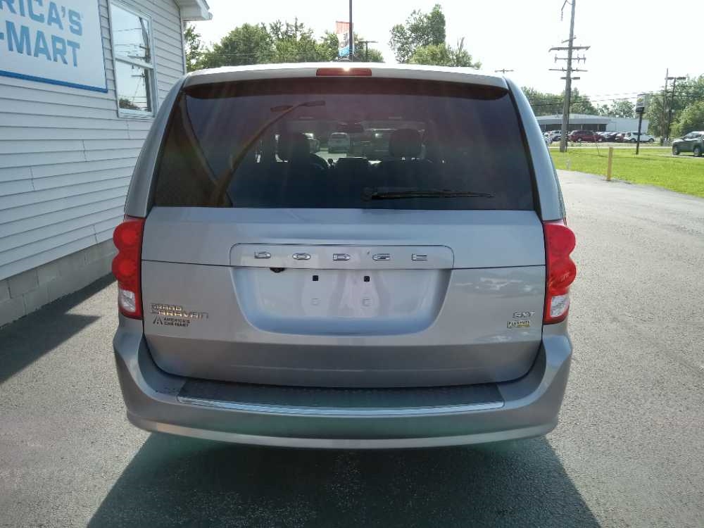 DODGE GRAND CARAVAN SXT