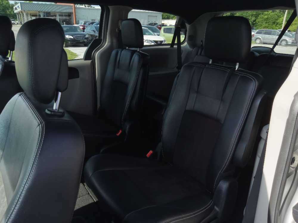 DODGE GRAND CARAVAN SXT