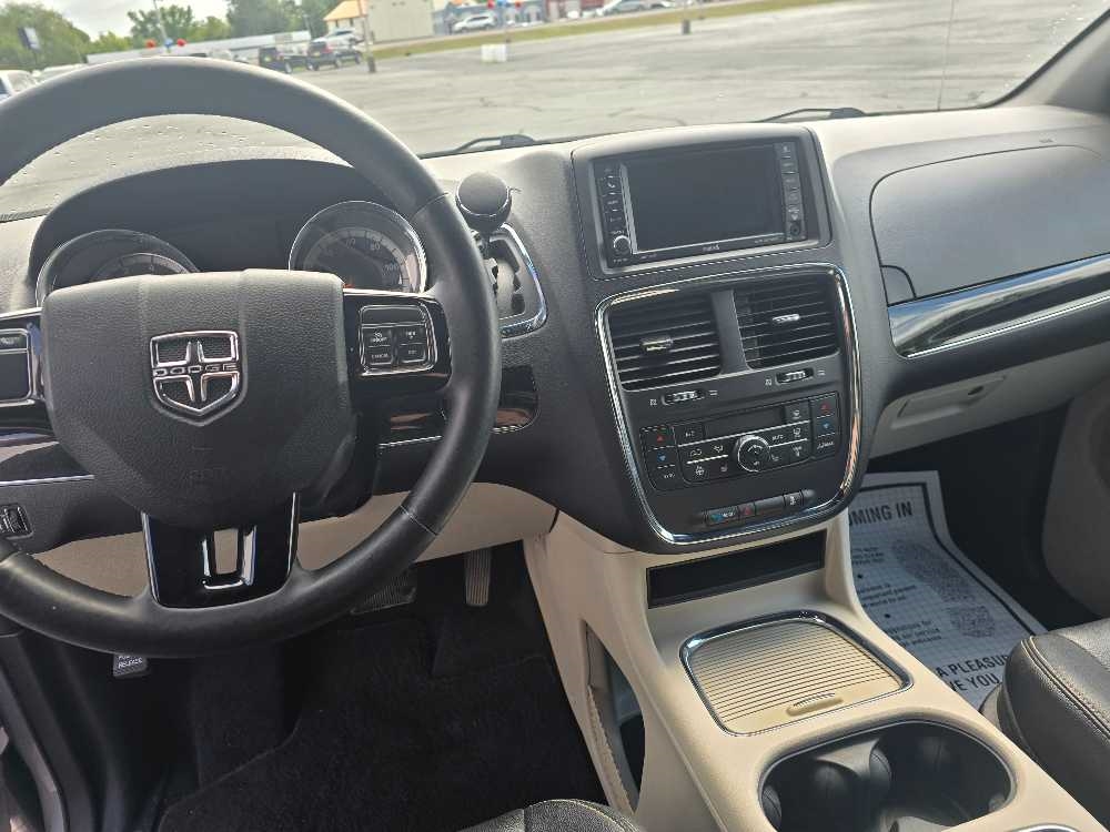 DODGE GRAND CARAVAN SXT