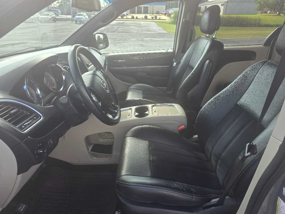 DODGE GRAND CARAVAN SXT